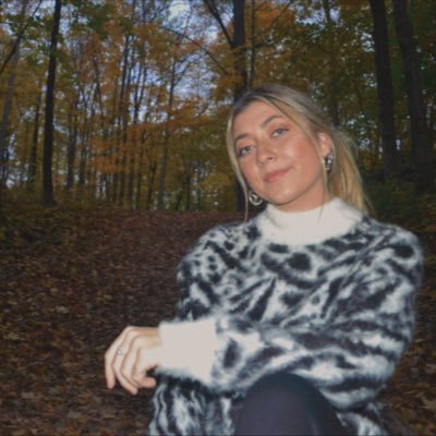 rachaelpeck21's profile picture. 