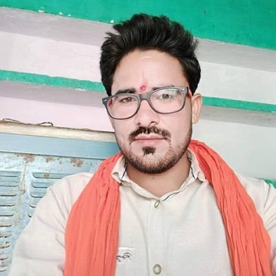 दौर भी बदलेगा लव भी मुस्कुराएंगे जब वक्त के परिंदे खुशियां लेकर आएंगे