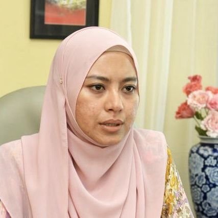 ExposeJue's profile picture. 