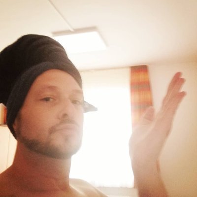 LilEli's profile picture. Die Spitze eines sehr dunklen und absolut verstörenden Eisberges! Bestuhlungshostesse ♡ - Mangelexemplar - Snapchat: AnastasioB