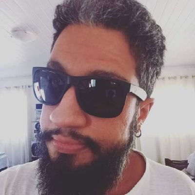programador('ucb'); aspirante a filósofo - @unb_oficial, libertário, agorista, baterista.. #bitcoin