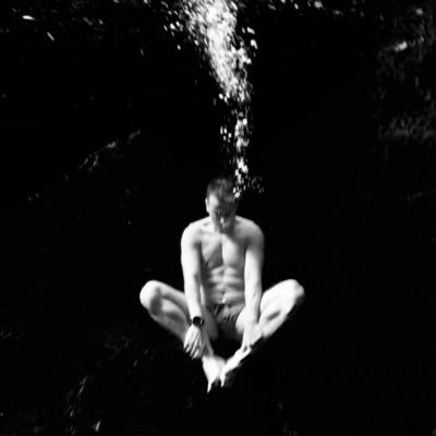 Que_vols_dir's profile picture. Antifeixista Català. El insulto es el recurso del ignorante. Al primero, block!