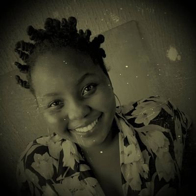 Lawyer|Upcoming Unapologetic Apologetic|
Loves, Read and Write Everything Literature✍️✍️✍️📚📚|
History Lover & Genius| IG:@oluebube