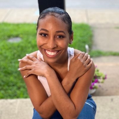 😊Smiler • Virtuous • Passionate • Triple Threat • UW-Whitewater Alumna • FOLLOW ME HERE ➡️ @AshleYYYMusic #TeamAshleYYY💋 | https://t.co/pWFcPzHX9H