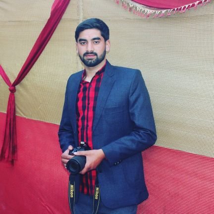 Proud to be kashmiri❤
Proud to be a student political worker✌
Proud to be student of journalism.
Proud to be a social media activates.
future journallist.