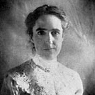 returnofbex's profile picture. 🇺🇦🌻 Democracy. Girl, you in danger.