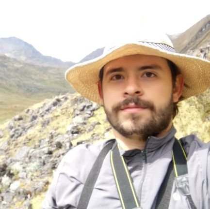 Biólogo y a ratos fotógrafo de naturaleza, en especial de aves.
Birding Santander!
@nacumero