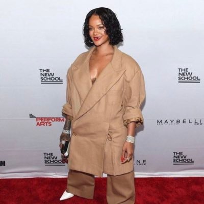 unlikelyspams's profile picture. I’m just here to like and retweet 🤷🏽‍♀️| she/her | black |