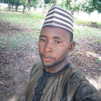 AbdullahiDaza's profile picture. So Simple