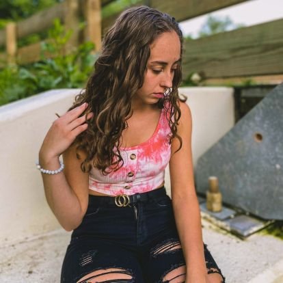 Elaine24597446's profile picture. 