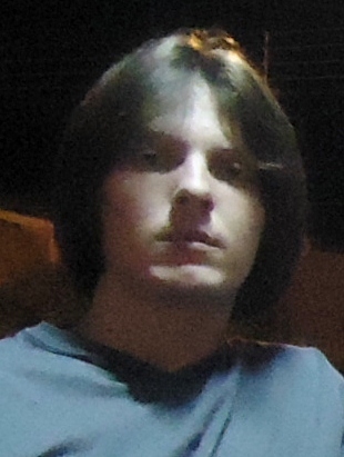Oi, estou no Twitter e quero trocar ideias.Porem tem muitos que usam o Twitter para ter mais seguidores que Jesus Cristo ;x