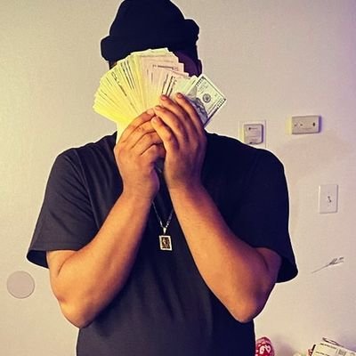 H.woods
aka Papichulo
aka Black Pun
aka BigPapiKane
Float and Sail through this life on the Hunt like I'm a Ahab 💰💰
This Food for thought ain't free 🤑