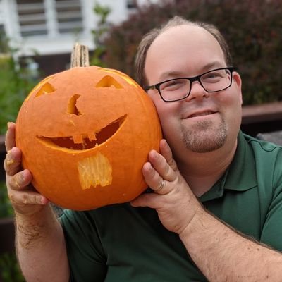 HeyAbbotts's profile picture. Father, Husband, Son, Investor