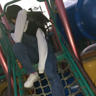 pqOgKheFGxDocid's profile picture. 