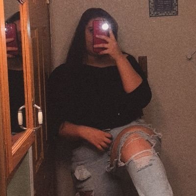 Dahleigha2's profile picture. I can eat a whole medium pizza by myself🍕