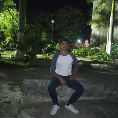 perezmosqueda03's profile picture. 19. Corazón y cuerpo no hablan el mismo idioma