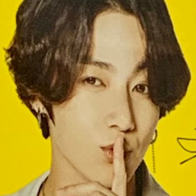 pongfink's profile picture. forever young