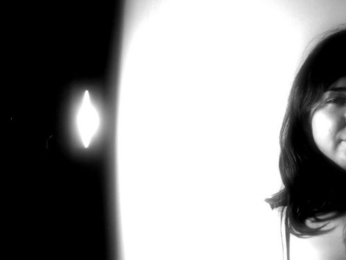 isabelleferretb's profile picture. Vejo a vida como a poesia de Manoel de Barros...e me alimento nessa vida com a doçura de Cora Coralina.