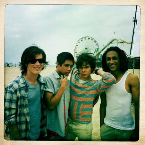 Hey! We love Allstar Weekend! follow if you do too! :)