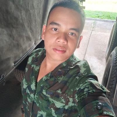 Luechai76034304's profile picture. โดดเรียน