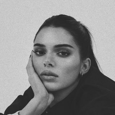 princessbellara's profile picture. 나는 가장 아름다운 작가 스탠딩