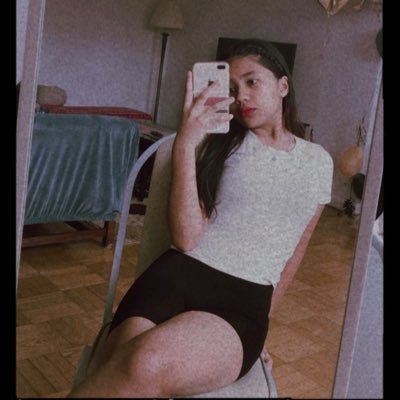 eihsaaa's profile picture. 🕊️