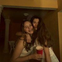 A🌙 (@alexia28cvt) 's Twitter Profile