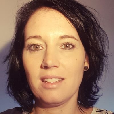 nicehug82's profile picture. 