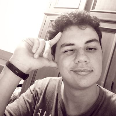 vinry_troyack's profile picture. Well, everybody's fucking in A U.F.O