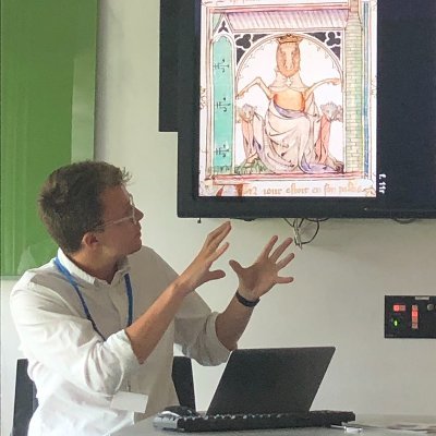 Medievalist @UCBFrench. Working on touch, time, manuscripts. He/him.