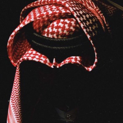 - ما ﺎبي مں الدنيا شيء . . . بس ابي قلب لضاقٺ بي الدنيا ؟. : مايخليني .