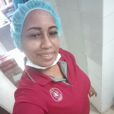 Mujer Bendecida trabajando por Panamá