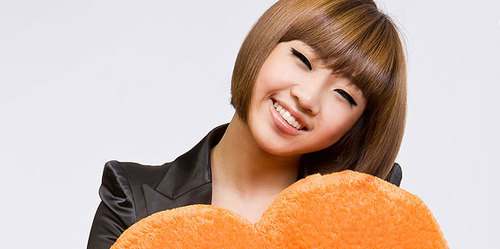 2NE1's Maknae ^^ I'm devouted to my faith and I strive to become the best! YG Family fighting!
// RPG account real Minzy - @mingkki21