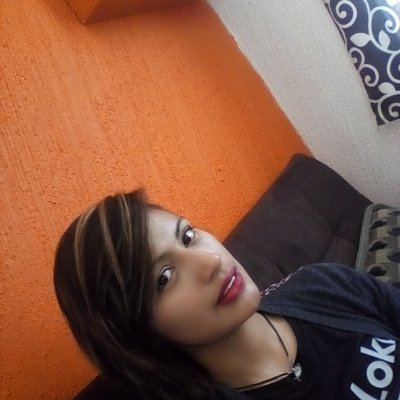 Karlyhouse1's profile picture. Tranquila, con sueños por cumplir