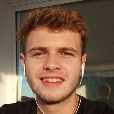 albertcallizo's profile picture. ):)