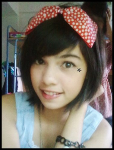 warika1's profile picture. 