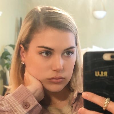 rachuleigh's profile picture. marketing professional by day, chef and tea drinker by night