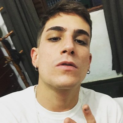 fraco não tem culpa de nascer fraco e sim de continuar fraco