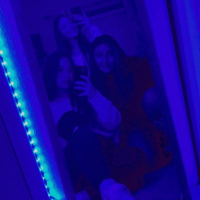 isabellamd17's profile picture. 