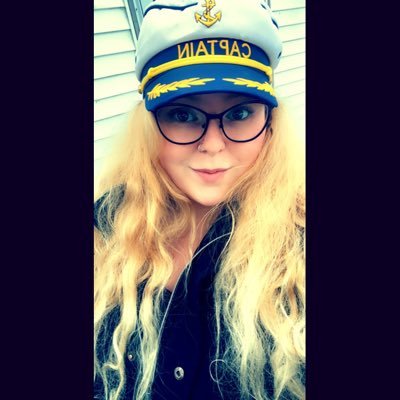 LAMLAM3838's profile picture. Assistant teacher in early education. Striving to become a full time teacher. Mom. Survivor. A beautiful mess of chaos🖤 chakra love 🕉❤️🧡💛💚💙💙💜