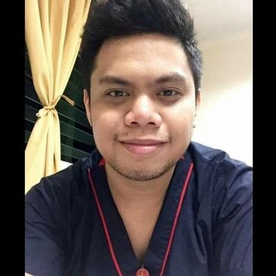 rosellerrrrrrrr's profile picture. Vibin'.