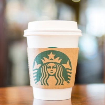 スタバの人 ジンジャーブレッドラテのおすすめカスタマイズ シナモン追加 無料 ショット抜き 無料 ホイップ抜きのフォーミー ほっとあったまるホットジンジャーミルクです フォーミーなので泡泡のミルクを食べて楽しんで カスタマイズ