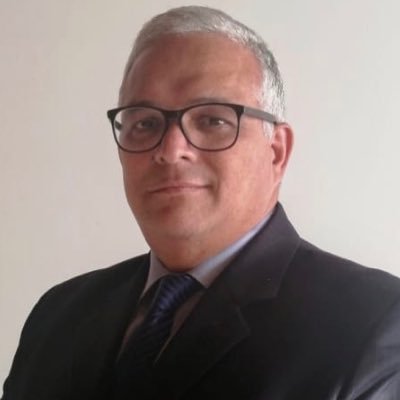 riverojc0109's profile picture. Tenemos que cambiar el rumbo.