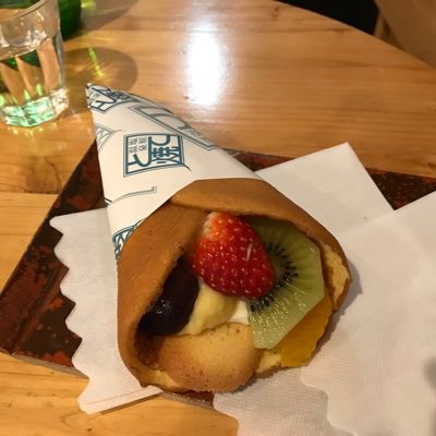 fbrRqLYVFMG2WQj's profile picture. 特にこしあんが好きなあんこ好き❣️魚介で晩酌が多いけど肉も好き😋食べてる時が一番幸せ😍　筋トレは週１、１年前からヨガを毎日🧘‍♀️ YouTube で日常と料理、おうちごはん、晩酌、デザート投稿してるので気軽に遊びに来てね❣️コメントくれると嬉しいです♪😊相互登録フォロー歓迎💌コメント欄で知らせてください🤗