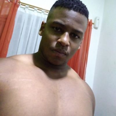 JooRobe22's profile picture. Vasco por amor, Força Jovem por um ideal. 

Amante da musculação !