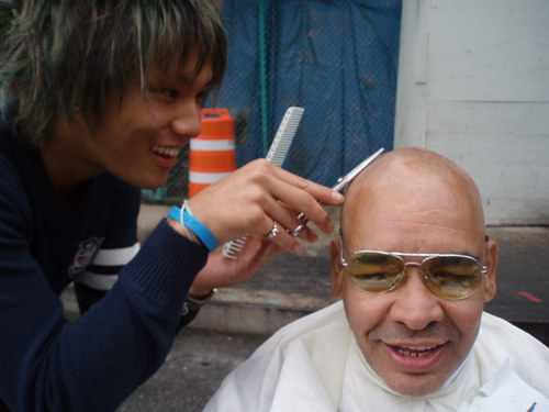 Hiroyuking0404's profile picture. 相当前向きに美容師やってます！
腕と人間力磨いてます！