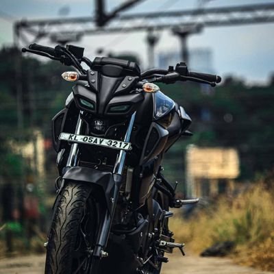 Amal73483883's profile picture. Futuristc