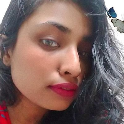An enthusiastic person 🥀
A story lover 📝
Sea lover 🌊
Music lover 🎶