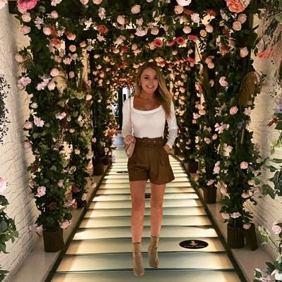 LHyndley's profile picture. Insta: liviahyndley