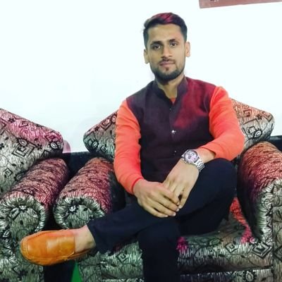 DurgaPratapYa13's profile picture. 